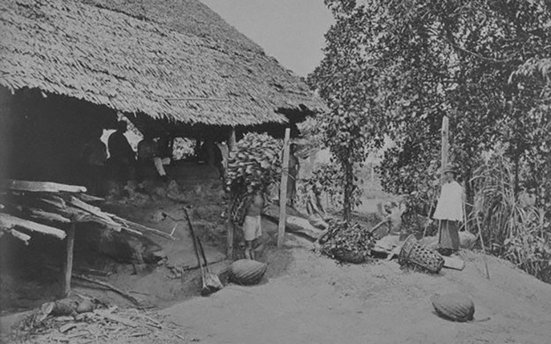 Photo source: Wikimedia Commons Image